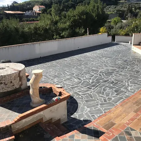 San Pietro Relais & Chateaux - Fraternitagesuconfidointe Bed & Breakfast Santa Teresa Di Riva