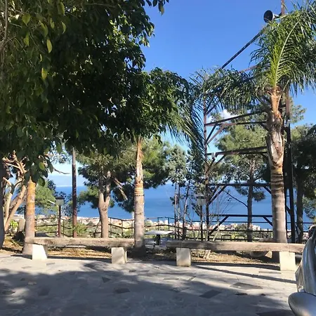 San Pietro Relais & Chateaux - Fraternitagesuconfidointe Santa Teresa Di Riva
